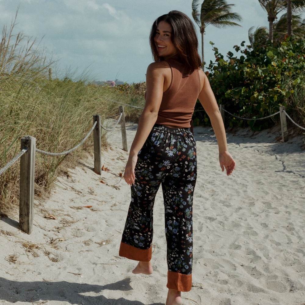 Wilfred | Aritzia Floral Pant